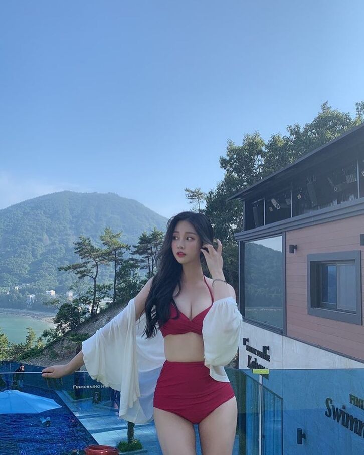 Ảnh gái xinh da trắng – Concept nghệ thuật gió biển mùa hè mới nhất 15 Gái xinh nude sexy, vẻ đẹp hoàn hảo không che đậy